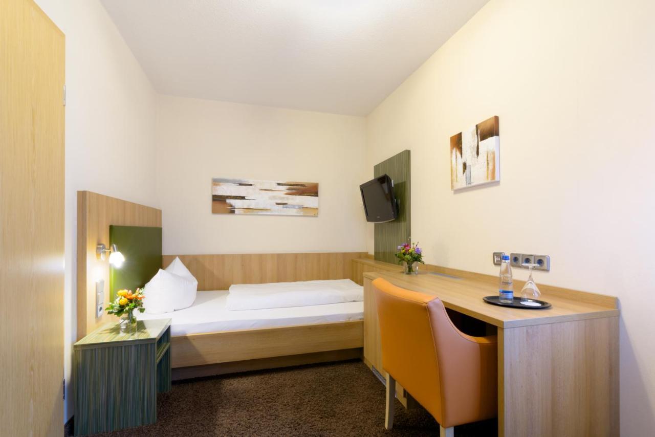 Danner's Loewen Hotel