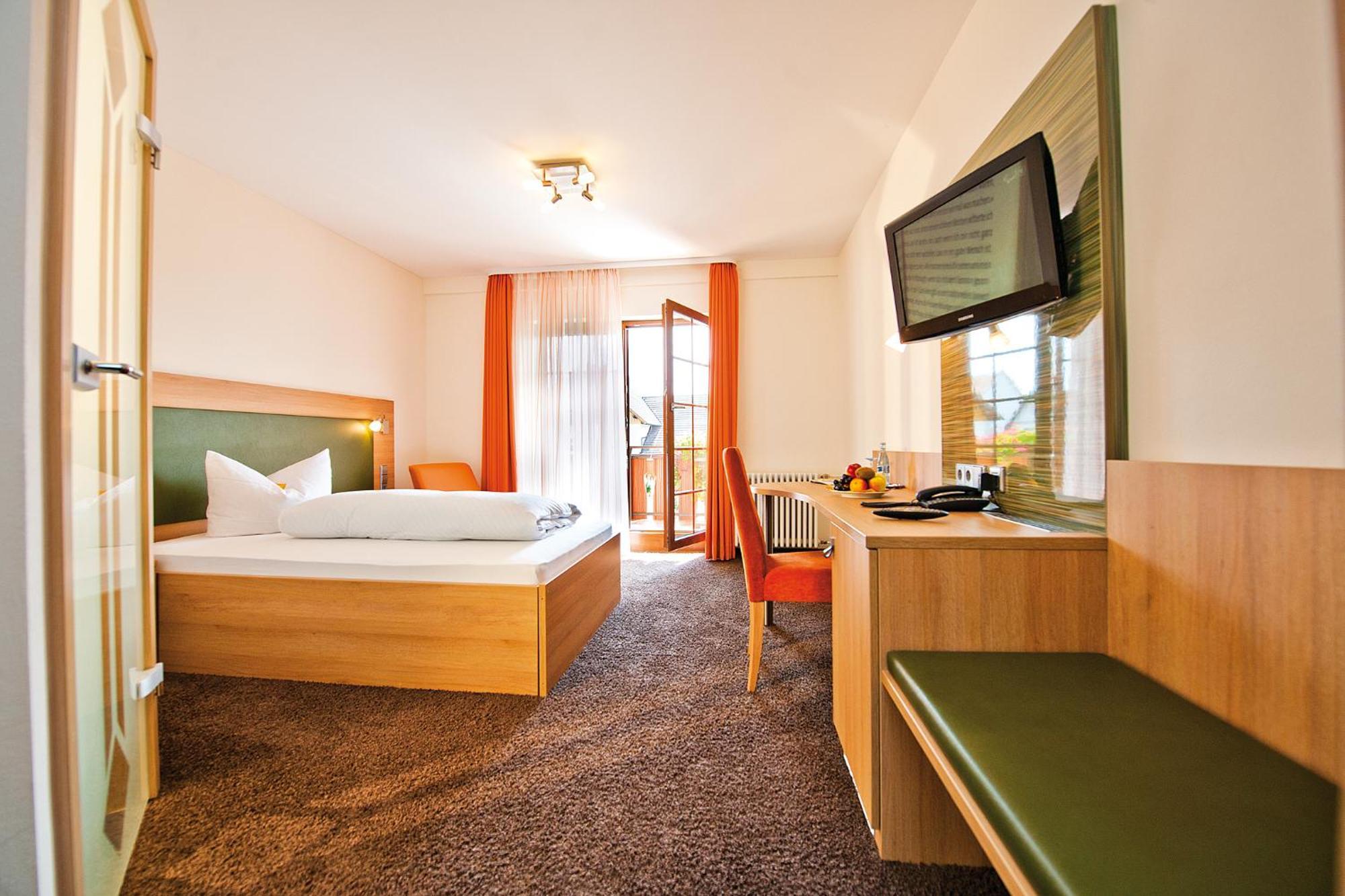 Danner's Loewen Hotel 3*